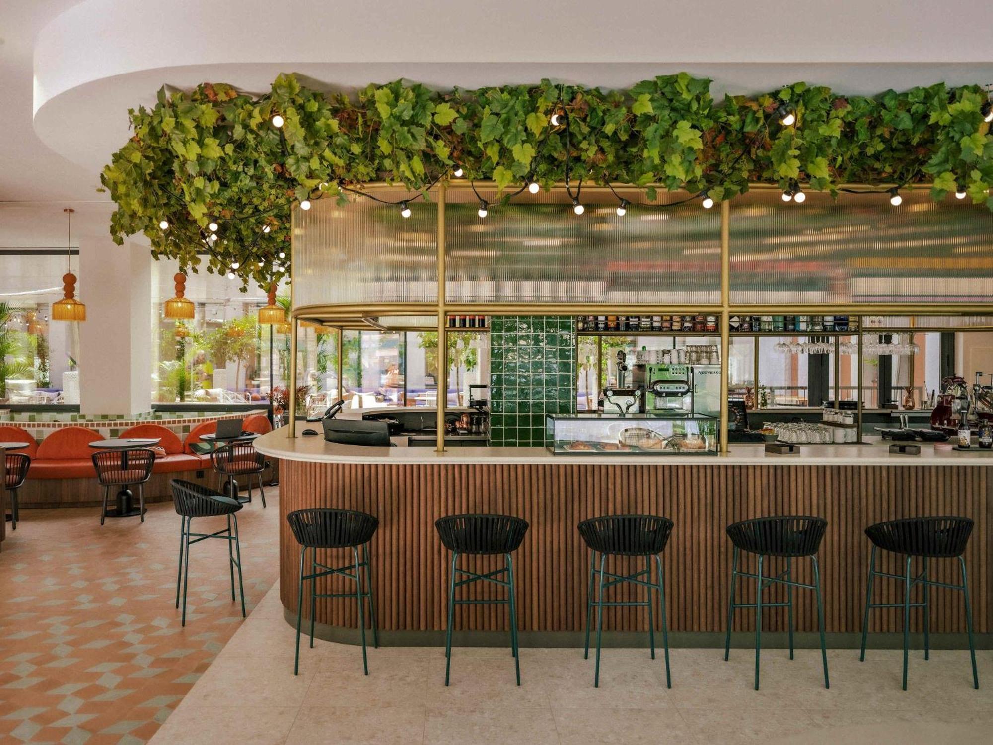 Ibis Styles Sevilla City Santa Justa, Seville